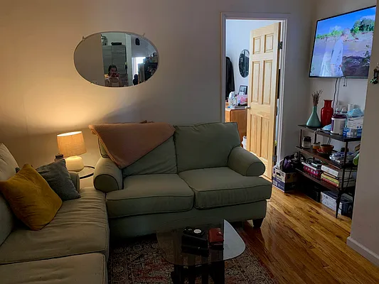 Rented by EXR | media 21