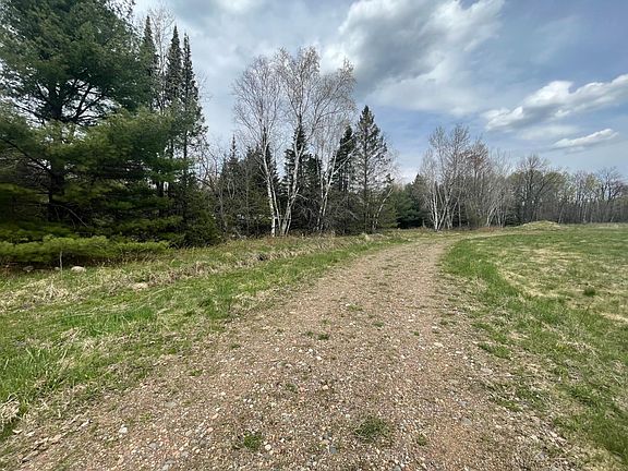 3rd image of W5215 W Hackett Rd