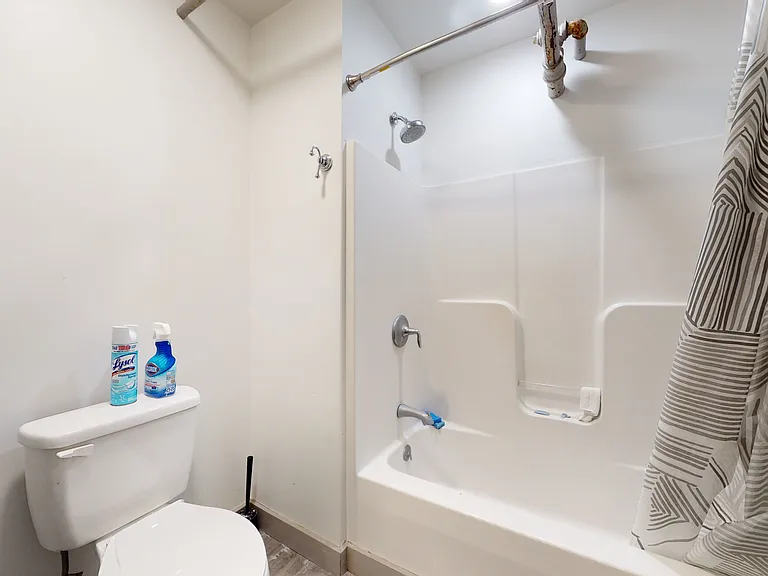 442 Chapel St #G6 — Photo 15