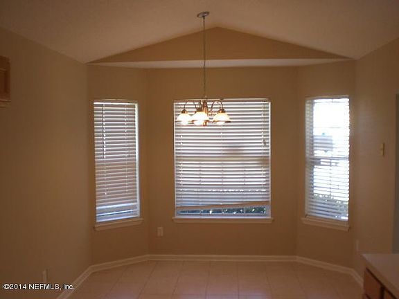 5th image of 2409 Bentwater Dr W