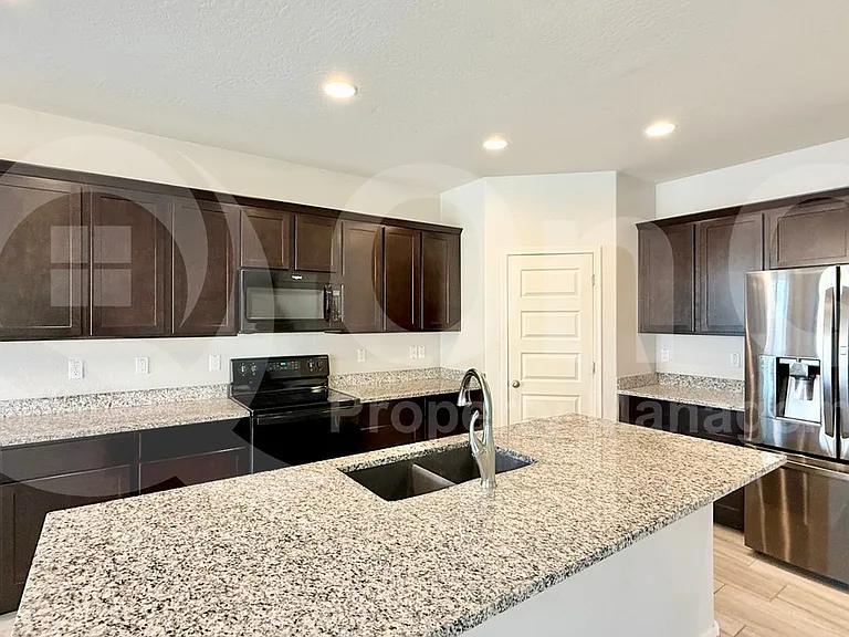 18172 W Via Del Sol — Photo 3
