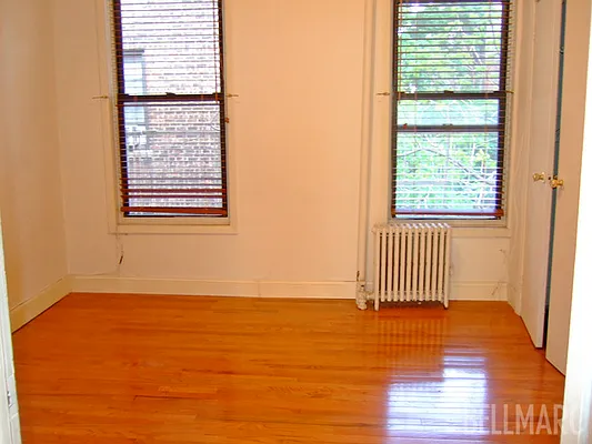 Rented by Bellmarc Realty | media 4