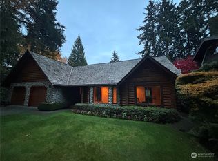2700 106th Pl SE, Bellevue, WA