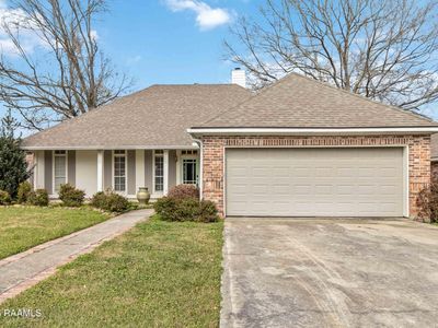 123 Twin Lakes Dr, Youngsville, LA, 70592