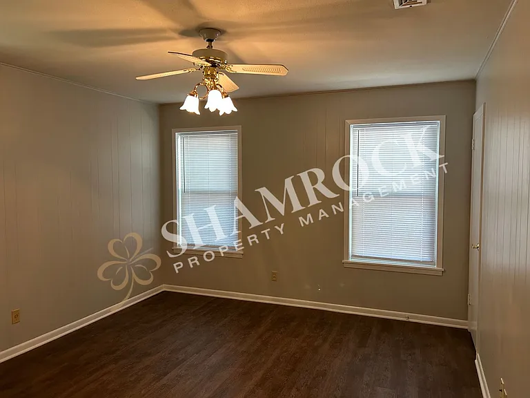 5119 Loch Lomond Dr — Photo 12