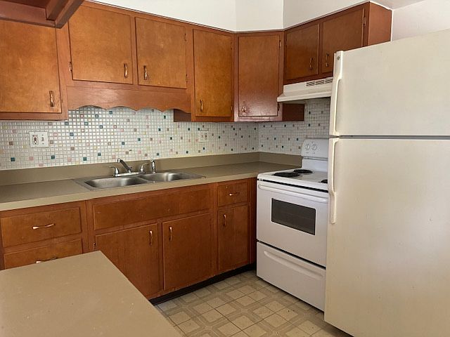 1st image of 7571 Hazelcrest Dr APT H