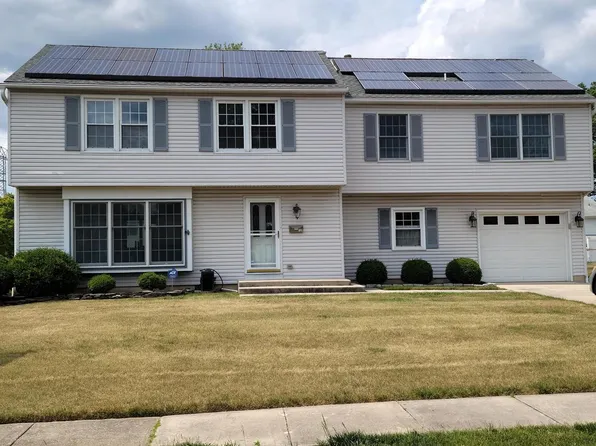 120 Kevin Rd, Delran, NJ 08075