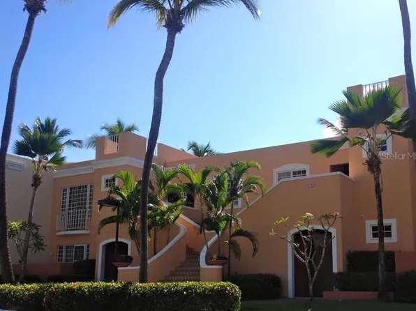 806 Fairway Dr, Humacao, PR 00791