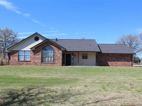 1827 Logans Run, Chandler, OK 74834
