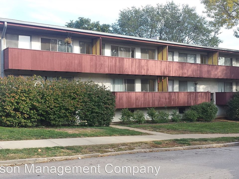 1st image of 4403 Holly St APT 4