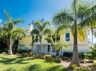 8991 Mockingbird Dr, Sanibel, FL 33957