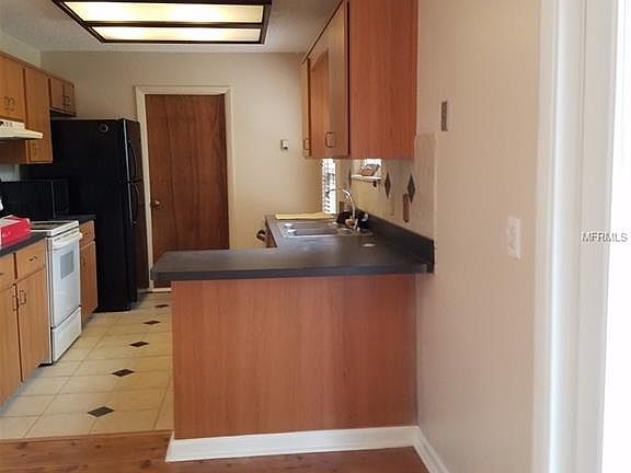 3rd image of 1375 2nd Ave