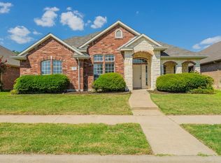 1241 Riberry Ln, Garland, TX 75043