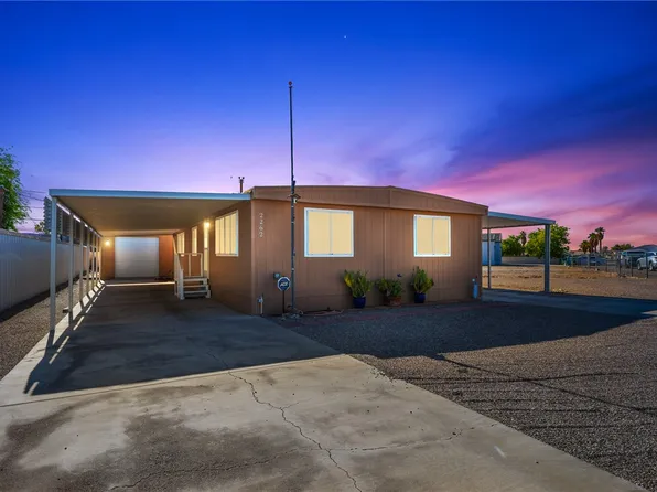2262 W Riverview Cir, Bullhead City, AZ 86442