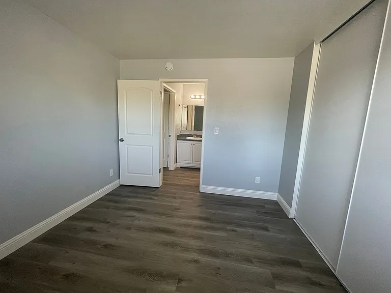 Wright Place Apartments — Photo 39