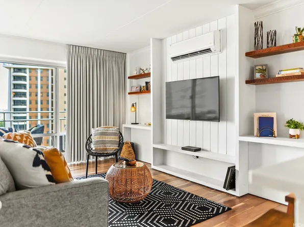 1777 Ala Moana Blvd APT 1732, Honolulu, HI 96815