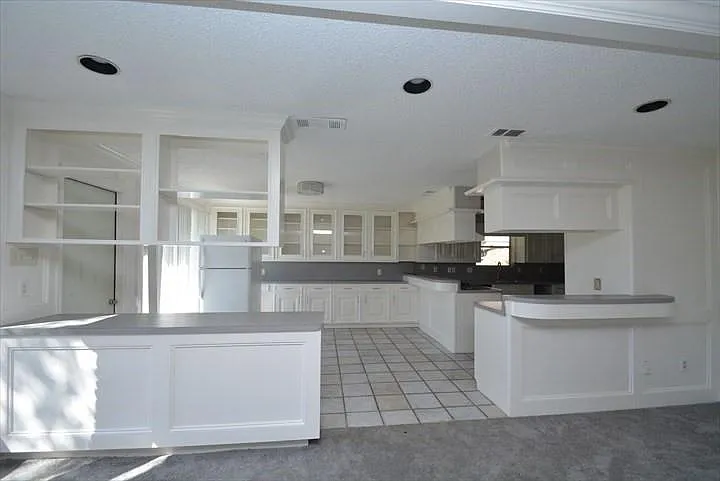 538 Longview Dr — Photo 9