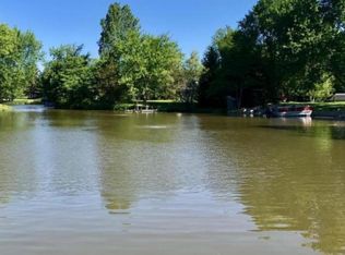 24513 Findley Rd, Sturgis, MI 49091