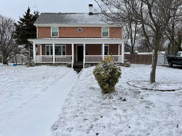 2221 Glenheather Dr, Falls Church, VA 22043