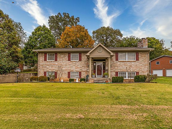 2nd image of 5309 Parkridge Dr