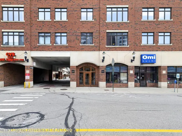220 Mac Ave APT 206, East Lansing, MI 48823