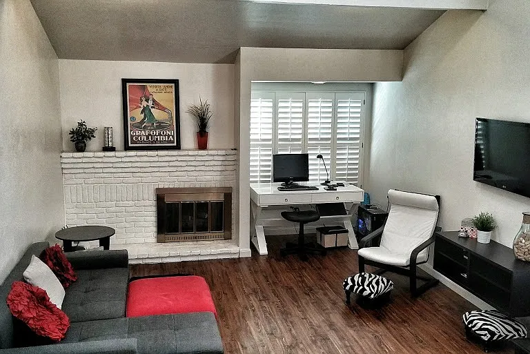 1118 Fresno St #5 — Photo 3