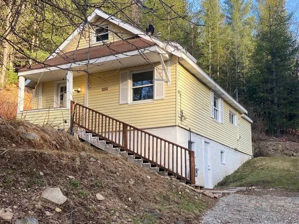 741 Upper Page Rd, Smelterville, ID 83868