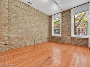 1118 W 17th St #1, Chicago, IL 60608