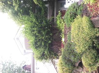 6811 19th Ave NE, Seattle, WA 98115