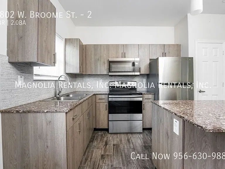 1802 W Broome St #2 — Photo 5