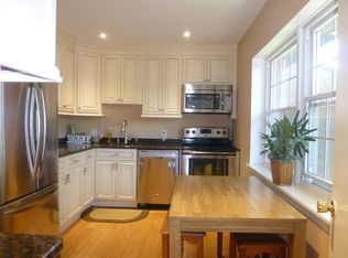 12 Lakeside Dr #B, Millburn, NJ 07041