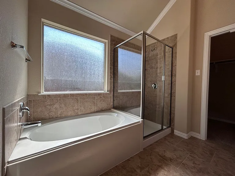 2204 Tranquility Ln — Photo 15