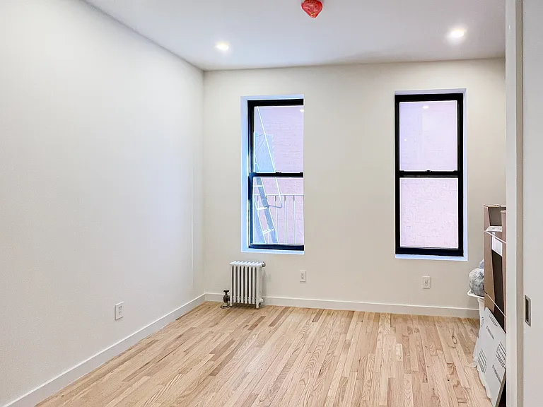 200 Mott St #12A — Photo 5