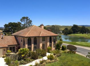 445 Greenbrier Rd, Half Moon Bay, CA 94019