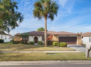 2545 Colony Dr, Dunedin, FL 34698