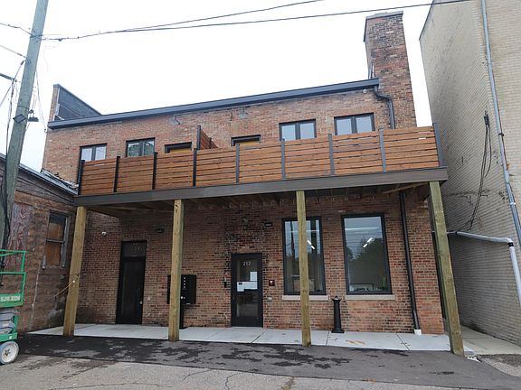 Entry off Sibley and rear deck