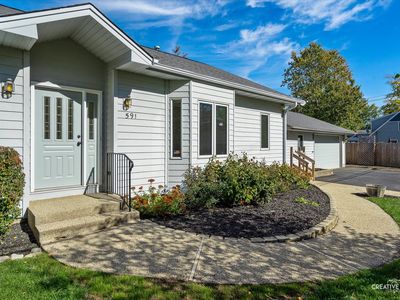 3S591 Virginia Ave, Warrenville, IL, 60555