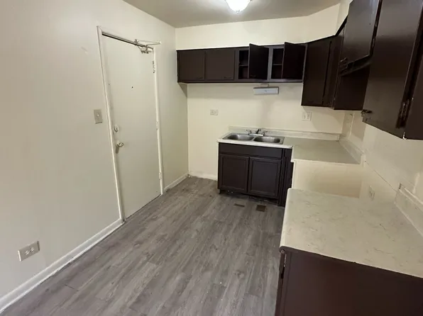 7951 S Drexel Ave #3A, Chicago, IL 60619