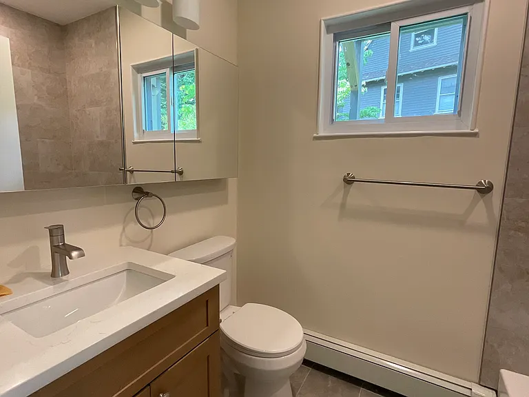 49 Irving St #3 — Photo 25