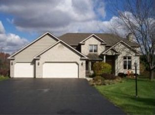 2526 E Bourbonnais Pl, Byron, IL 61010