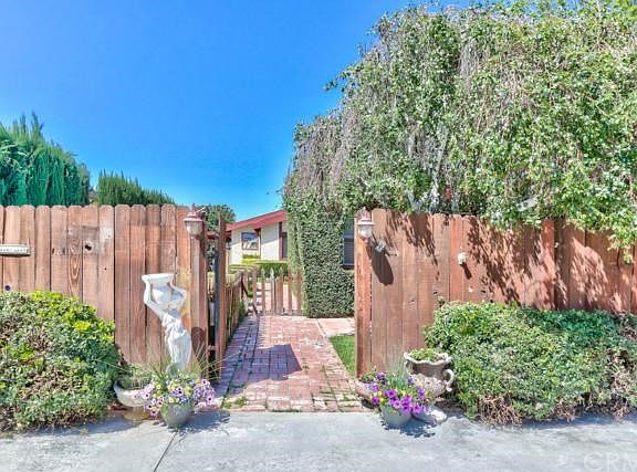 2nd image of 4845 Golden West Ave