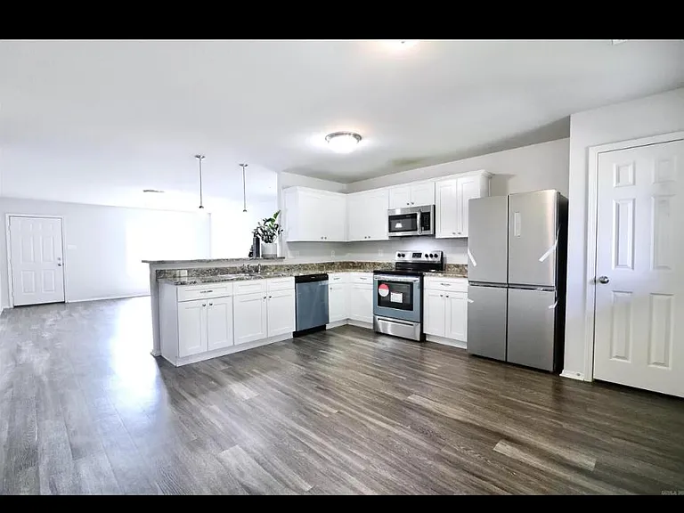 2526 Judes Ct — Photo 7