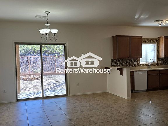 5th image of 1126 E Mount Shibell Dr