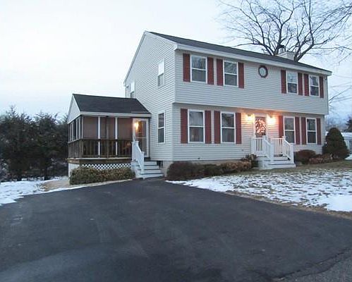 1st image of 25 Hillcrest Ave