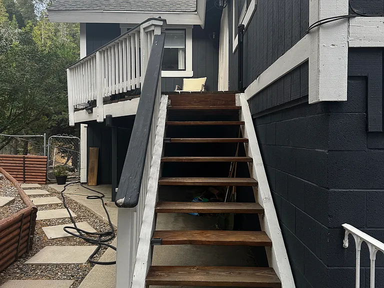 24175 Horst Dr — Photo 32