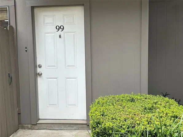 1201 Bering Dr APT 99, Houston, TX 77057