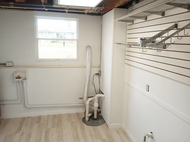 1828 Ironwood St SW — Photo 17
