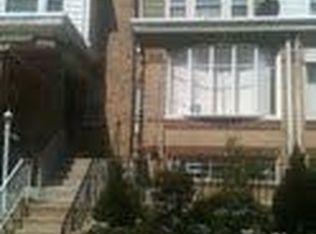 6253 Gardenia St, Philadelphia, PA 19144