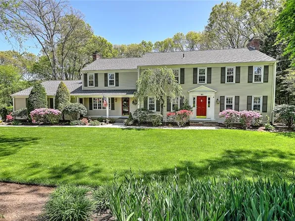 95 Bow St, East Greenwich, RI 02818