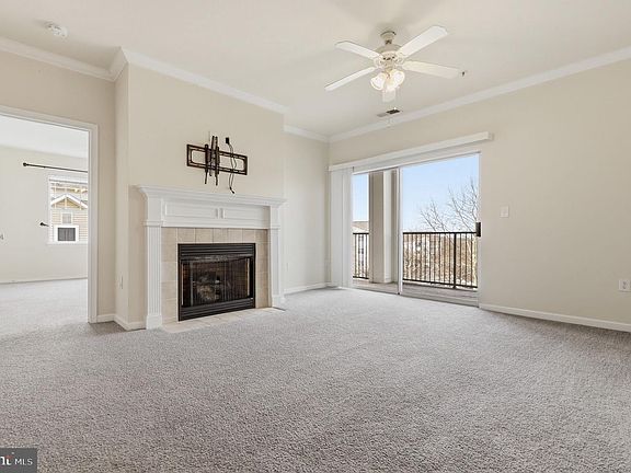 4th image of 19605 Galway Bay Cir APT 304